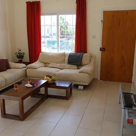 Enjoy Life In Cyprus Apartamento Voroklini